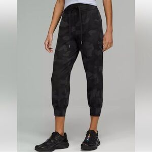 Lululemon Ready to Rulu joggers
